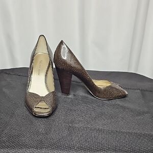 Anne Klein Brown Peep Toe Heels